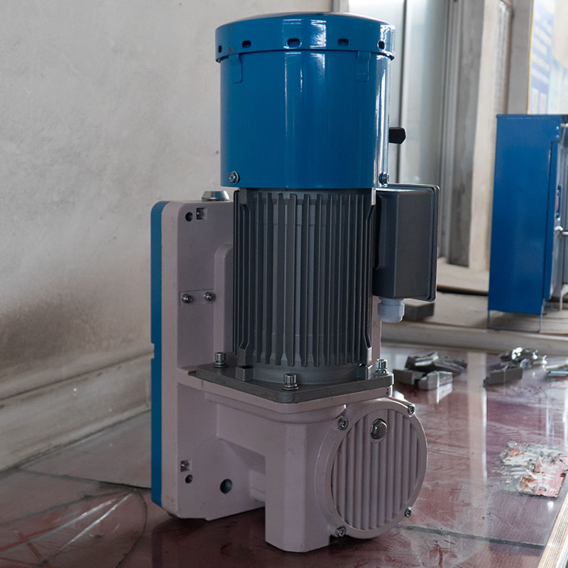 Electric Wire Rope Traction Hoist